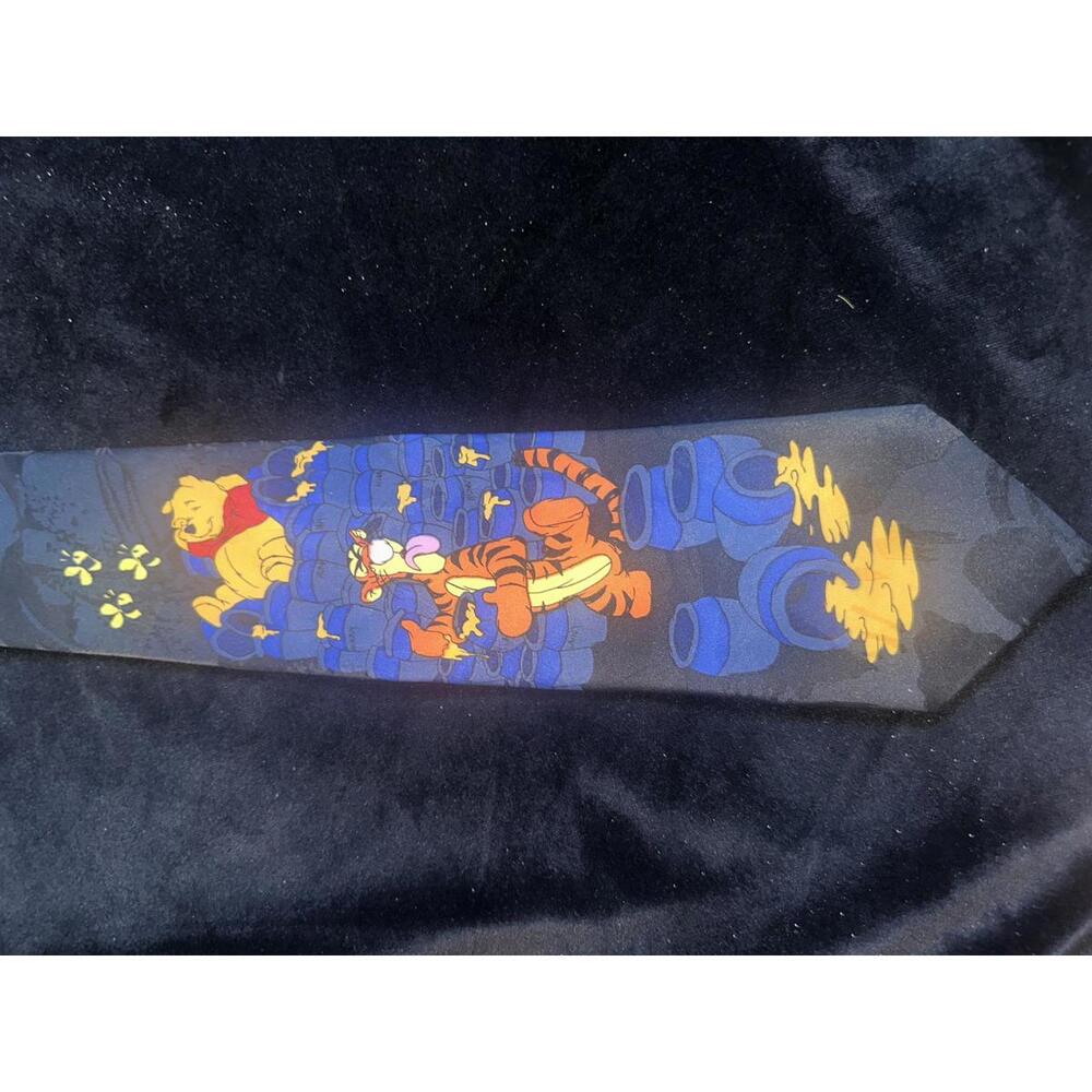 Vintage Winnie the Pooh and Tigger Silk Tie Disney